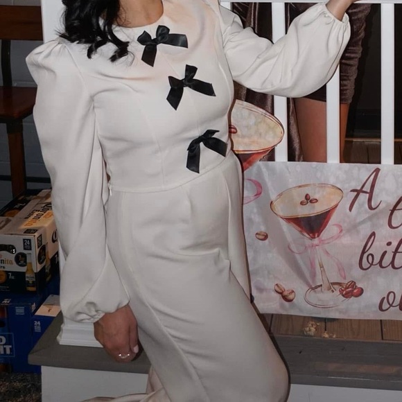 Matching Bow Set - Picture 6 of 7